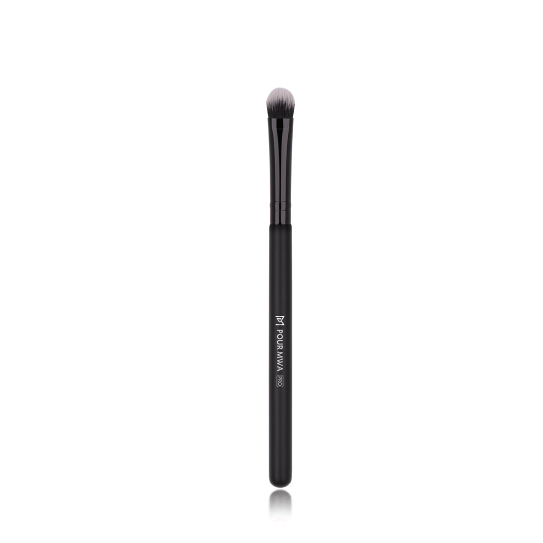 EYESHADOW BRUSH